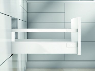 Ящик TANDEMBOX antaro (192х300) с TIP-ON BLUMOTION, под саморезы, бел., вес ящика от 10 до 20 кг